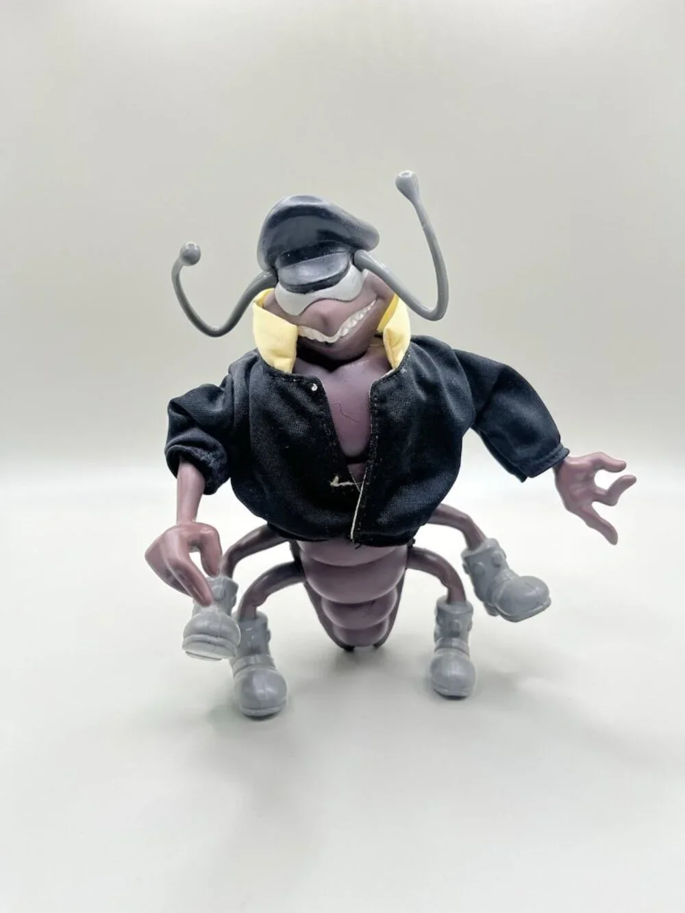 Vintage 1992 Kenner Capitol Critters Kid Vicious Evil Roach Squash Em Figure